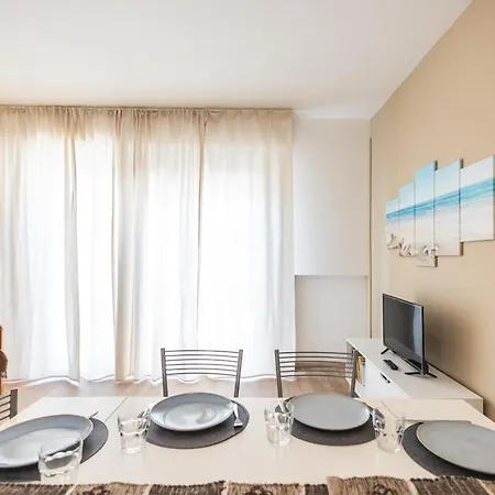 Apartman Terrazza Privata Vista Darsena 8 Min Dal Mare