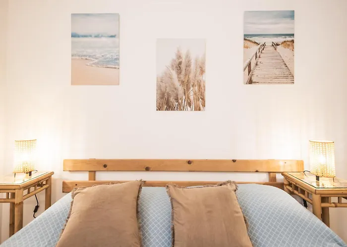Daire Appartamento Con Vista Darsena Da Sogno- 8 Min Spiaggia -Ac *